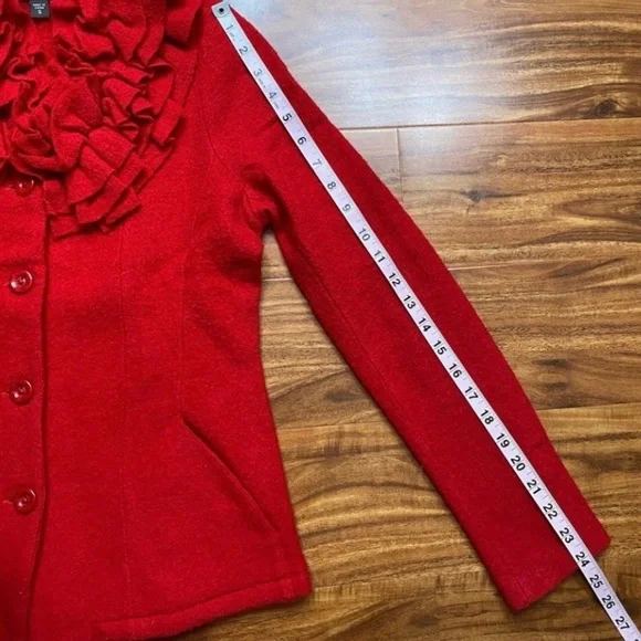 Fever Red Ruffle Collar Button Front 100% Wool Cardigan Sweater Size Small Retro - Picture 16 of 16